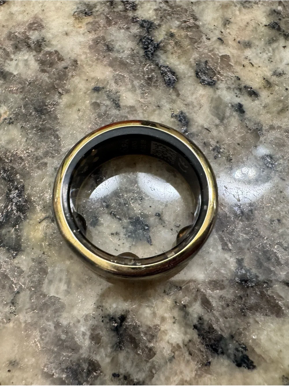 Oura Gold Ring with Charging Dock Size 9